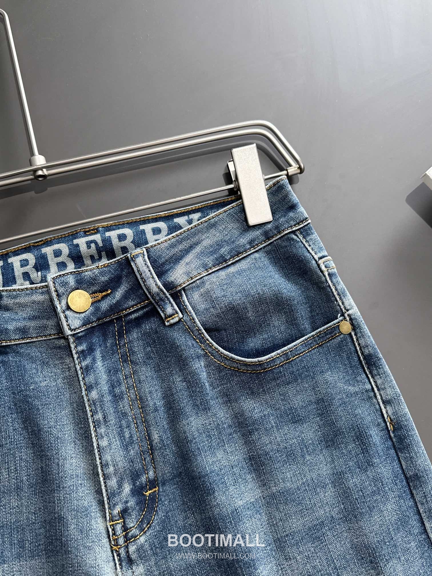 Burberry Selvedge Denim Jeans Indigo 버버리 셀비지 데님 진 인디고 4