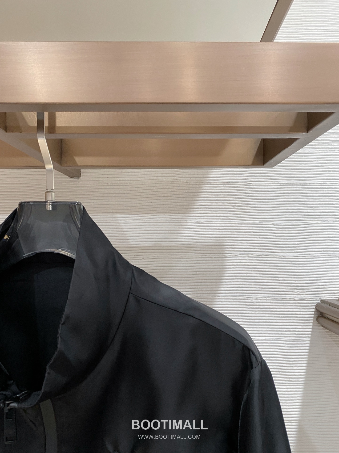 Prada 2026 S/S Down Jacket Black 프라다 2026 S/S 다운 자켓 블랙 3