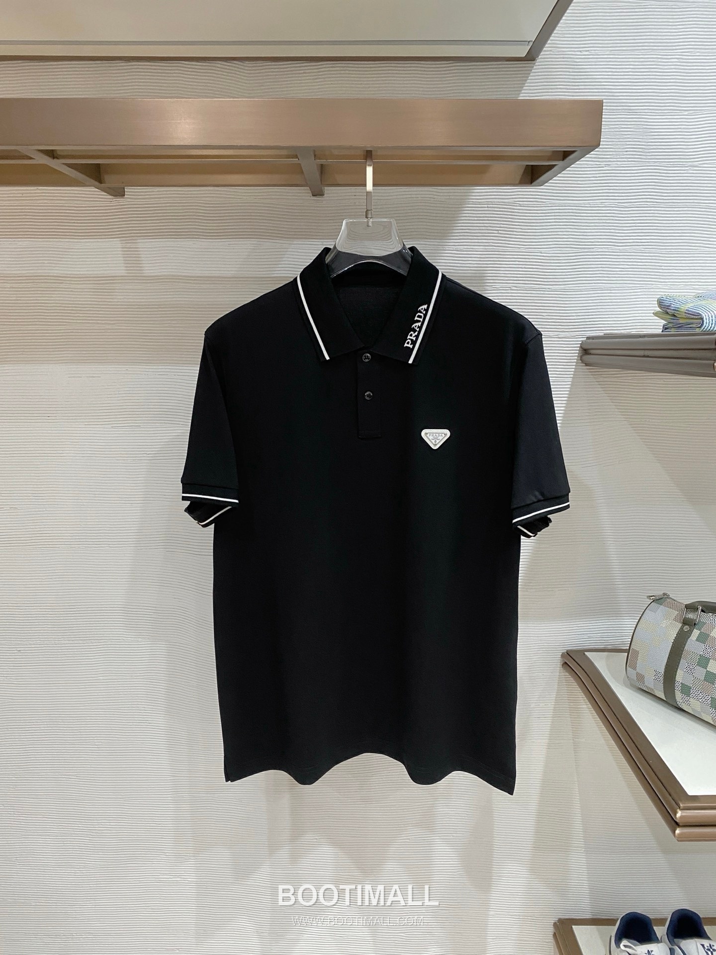 Prada Polo Shirt Short Sleeve Logo 프라다 폴로 셔츠 반팔 로고 상의 1