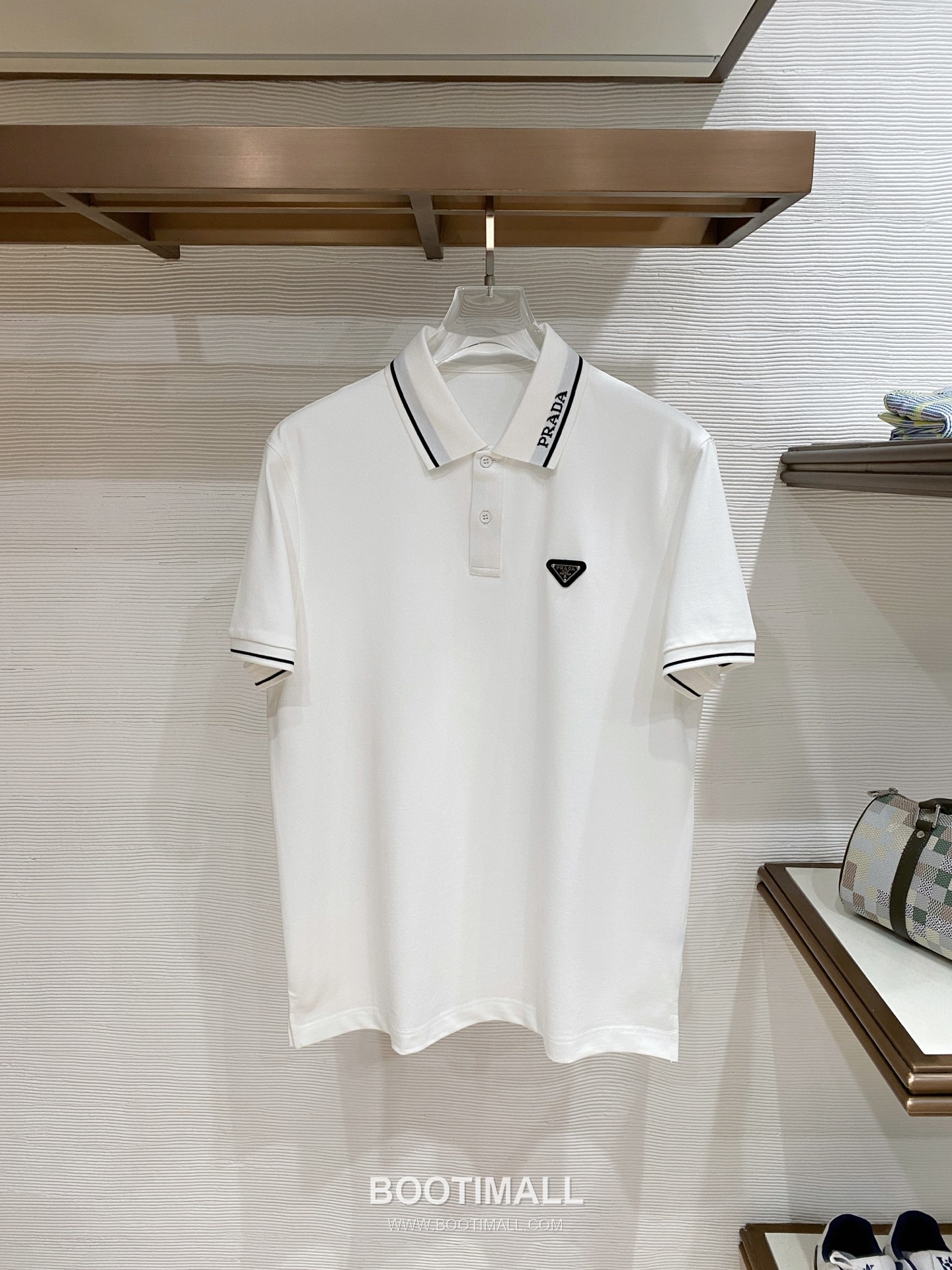 Prada Polo Shirt Short Sleeve Logo 프라다 폴로 셔츠 반팔 로고 상의 1
