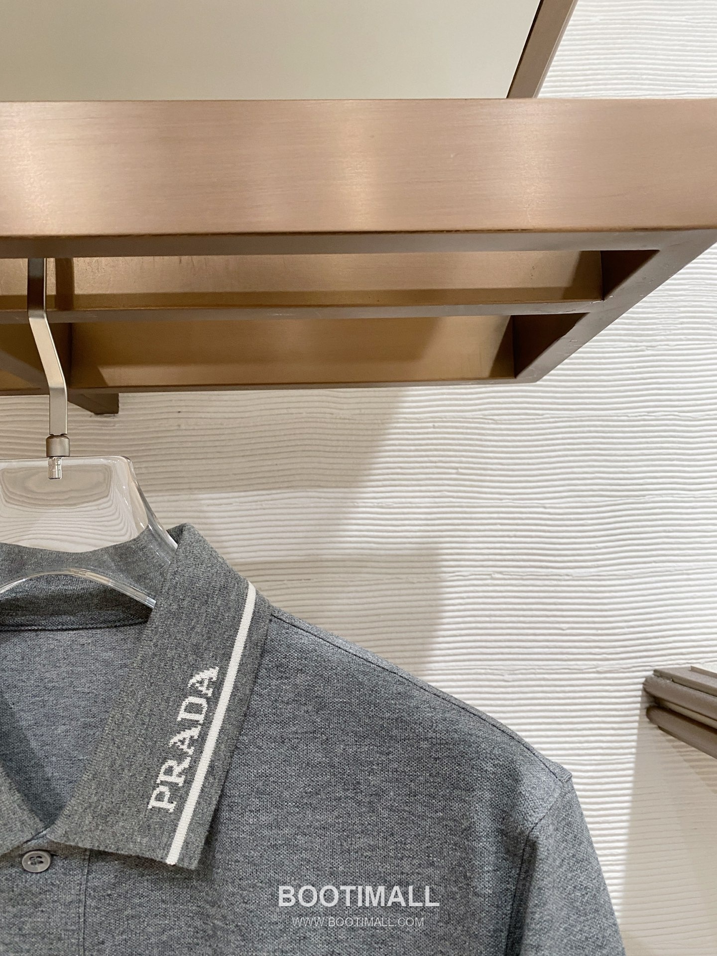 Prada Polo Shirt Short Sleeve Logo 프라다 폴로 셔츠 반팔 로고 상의 3