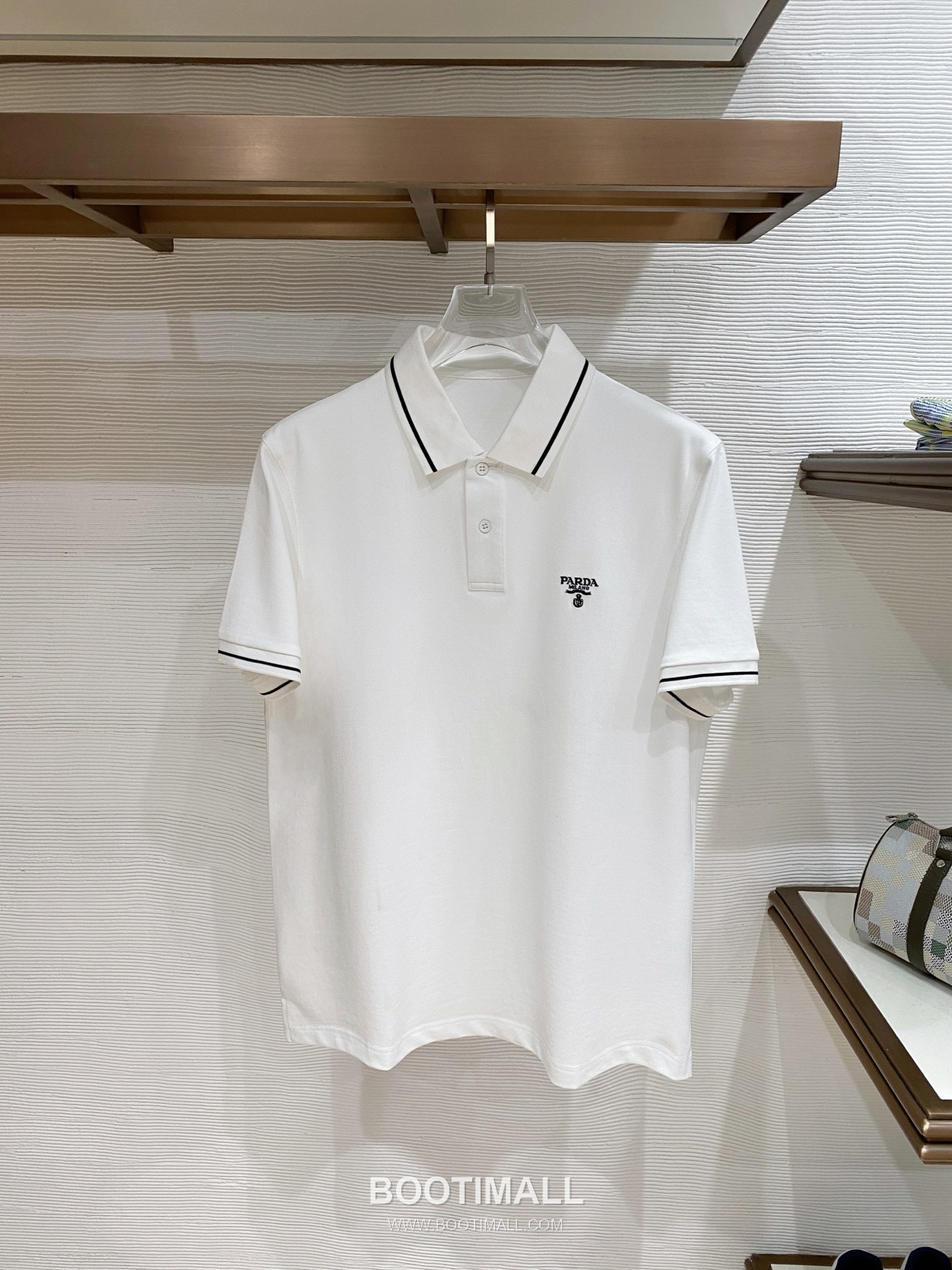 Prada Polo Shirt Short Sleeve Logo 프라다 폴로 셔츠 반팔 로고 상의 1