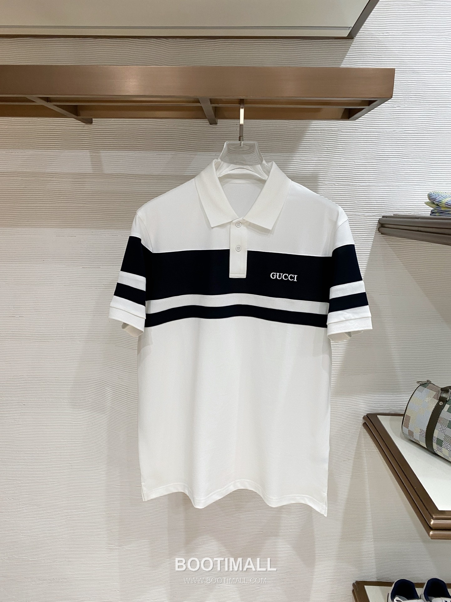 Gucci Logo Polo Short Sleeve Shirt 구찌 로고 폴로 반팔 셔츠 1