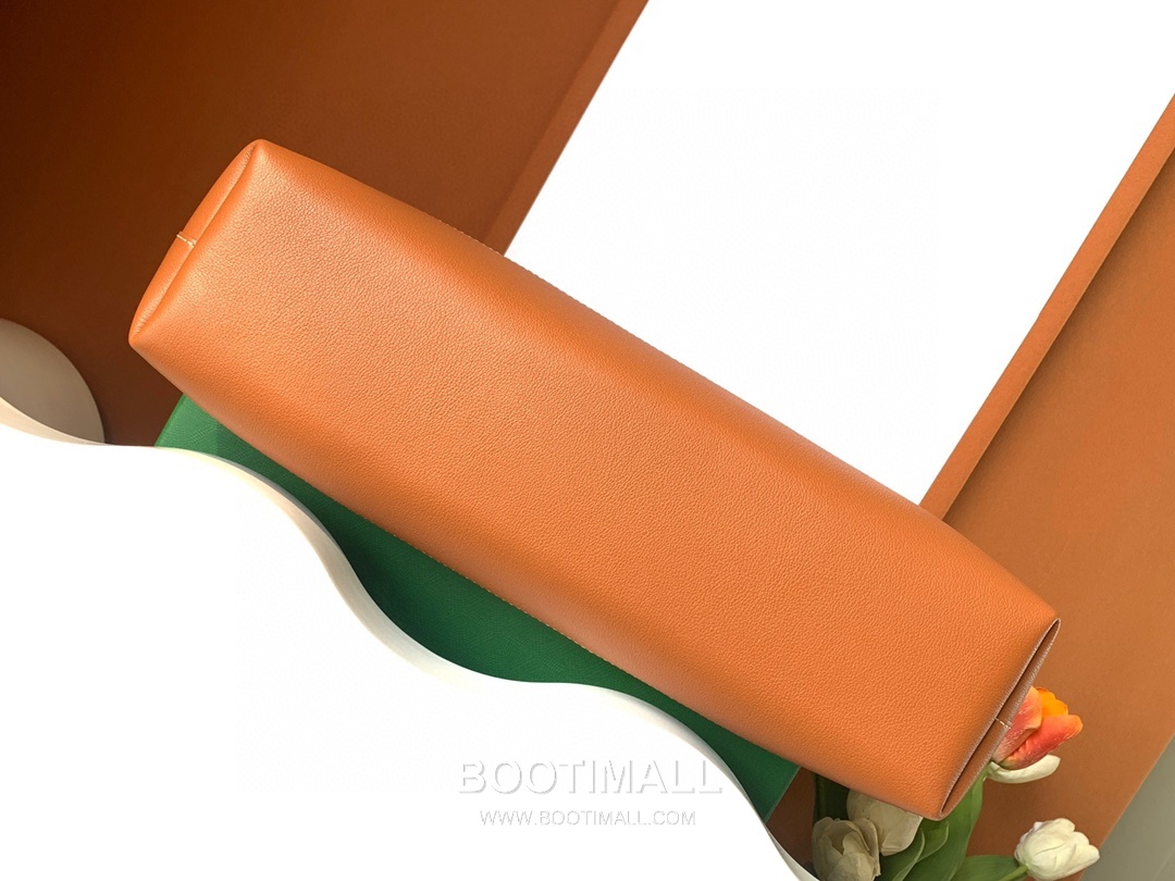 Goyard Cisalpin Briefcase Goyardine Canvas with Calfskin Leather Trim Black & Brown Briefcase 고야드 시잘팽 브리프케이스 고야딘 캔버스, 카프스킨 레더 트리밍 블랙 & 브라운 브리프케이스 39cm 3