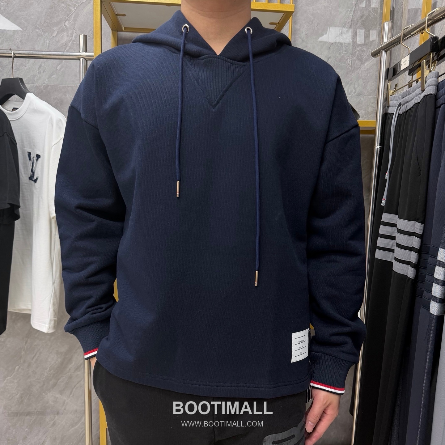 Thom Browne Drawstring Hood Sweatshirt Cotton Navy Hoodie 드로스트링 후드 스웨트셔츠 코튼 네이비 후드 1, 2, 3, 4 5
