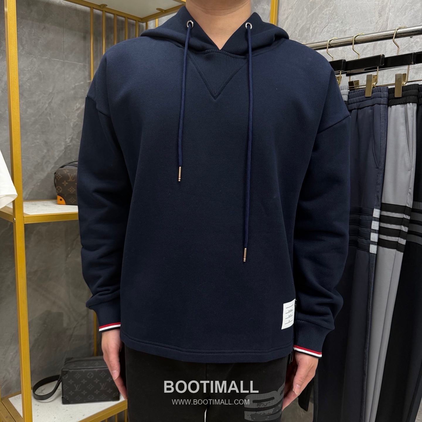 Thom Browne Drawstring Hood Sweatshirt Cotton Navy Hoodie 드로스트링 후드 스웨트셔츠 코튼 네이비 후드 1, 2, 3, 4 6