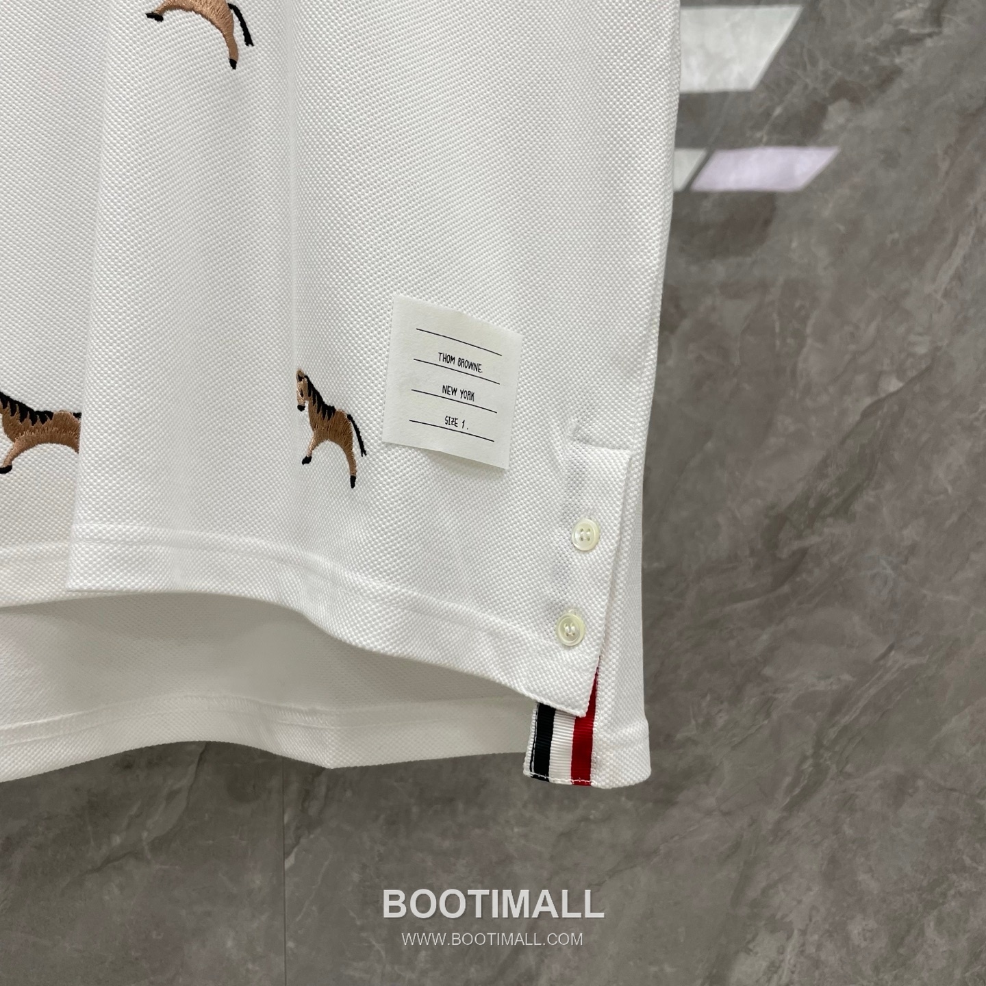 Thom Browne Horse Embroidery Polo Shirt - Year of the Horse Limited Edition Cotton Navy Blue, Gray, White Polo Shirt 말 자수 폴로 셔츠 - 말의 해 한정판 코튼 네이비 블루, 그레이, 화이트 폴로 셔츠 1, 2, 3, 4, 5 11