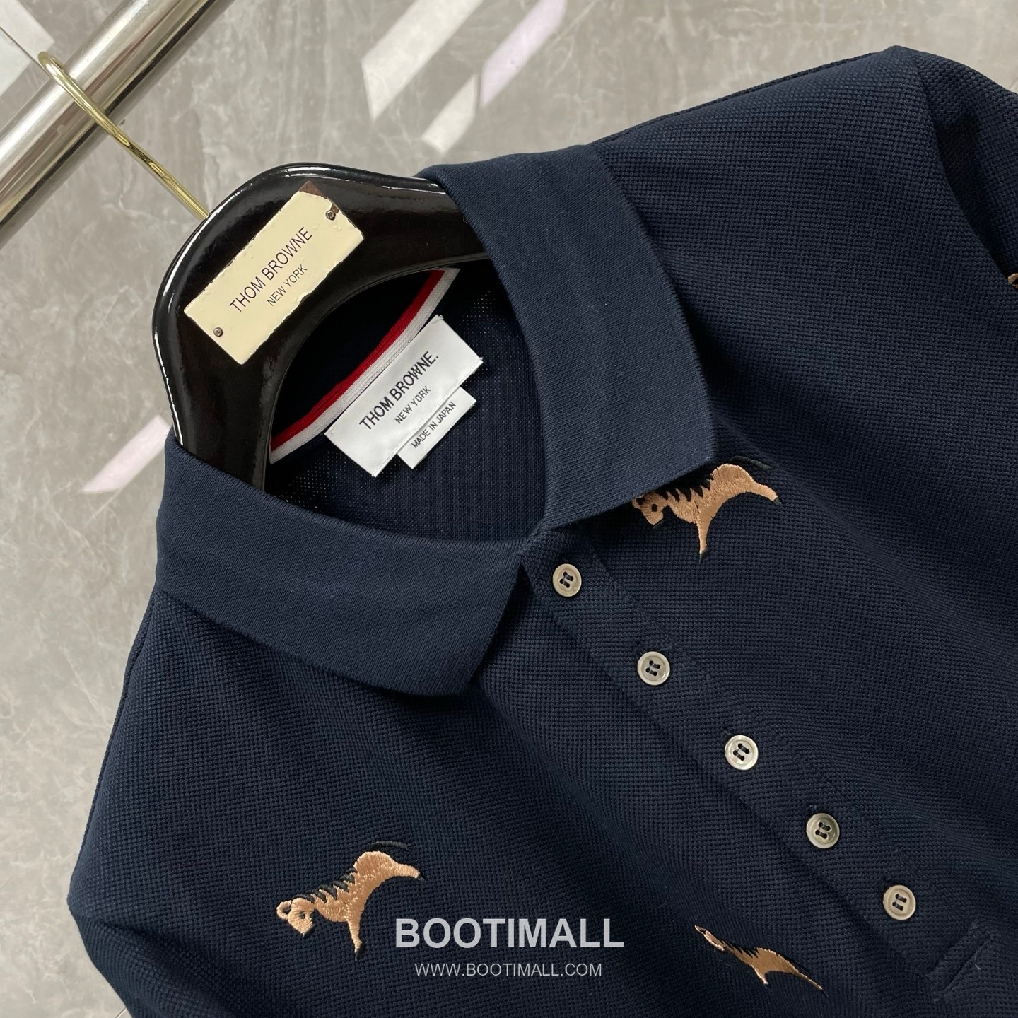 Thom Browne Horse Embroidery Polo Shirt - Year of the Horse Limited Edition Cotton Navy Blue, Gray, White Polo Shirt 말 자수 폴로 셔츠 - 말의 해 한정판 코튼 네이비 블루, 그레이, 화이트 폴로 셔츠 10
