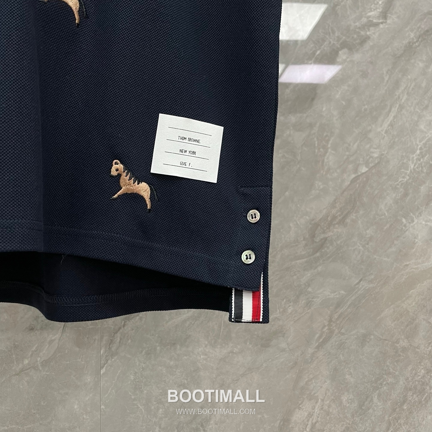 Thom Browne Horse Embroidery Polo Shirt - Year of the Horse Limited Edition Cotton Navy Blue, Gray, White Polo Shirt 말 자수 폴로 셔츠 - 말의 해 한정판 코튼 네이비 블루, 그레이, 화이트 폴로 셔츠 12