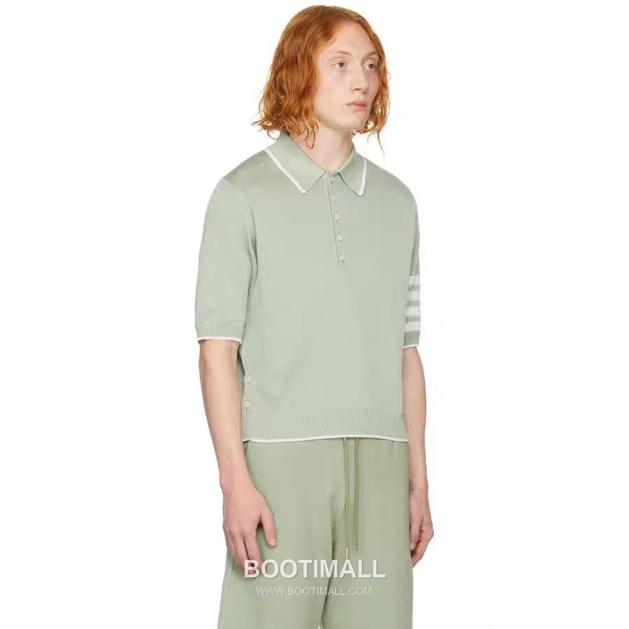 Thom Browne Four-Stripe Silk Short Sleeve Polo Shirt Mulberry Silk, Cotton Blend Gray, Navy, Blue, Mint Green Polo Shirt 4- 바 실크 반팔 폴로 셔츠 상급 실크, 코튼 혼방 그레이, 네이비, 블루, 민트 그린 폴로 셔츠 2
