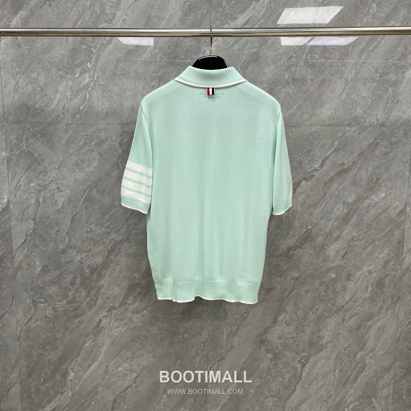 Thom Browne Four-Stripe Silk Short Sleeve Polo Shirt Mulberry Silk, Cotton Blend Gray, Navy, Blue, Mint Green Polo Shirt 4- 바 실크 반팔 폴로 셔츠 상급 실크, 코튼 혼방 그레이, 네이비, 블루, 민트 그린 폴로 셔츠 12