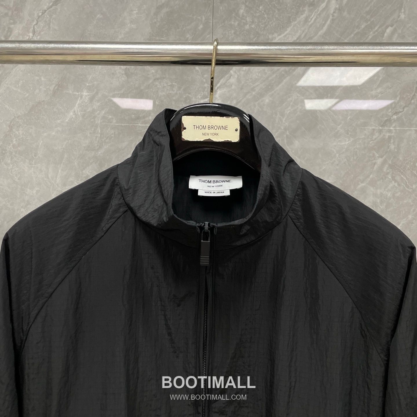 Thom Browne Four-Bar Stripe Stand Collar Windbreaker Jacket Nylon Black Jacket 포 바 스트라이프 스탠드 칼라 윈드브레이커 자켓 나일론 블랙 자켓 1, 2, 3, 4 11