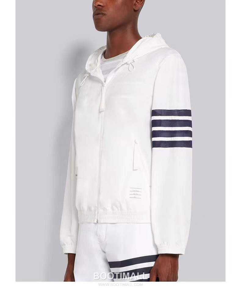 Thom Browne Four-Stripe Mesh Zip Hooded Jacket Nylon, Cotton Gray, Navy, White Jacket 4 줄 스트라이프 메쉬 지퍼 후드 자켓 나일론, 코튼 그레이, 네이비, 화이트 자켓 2