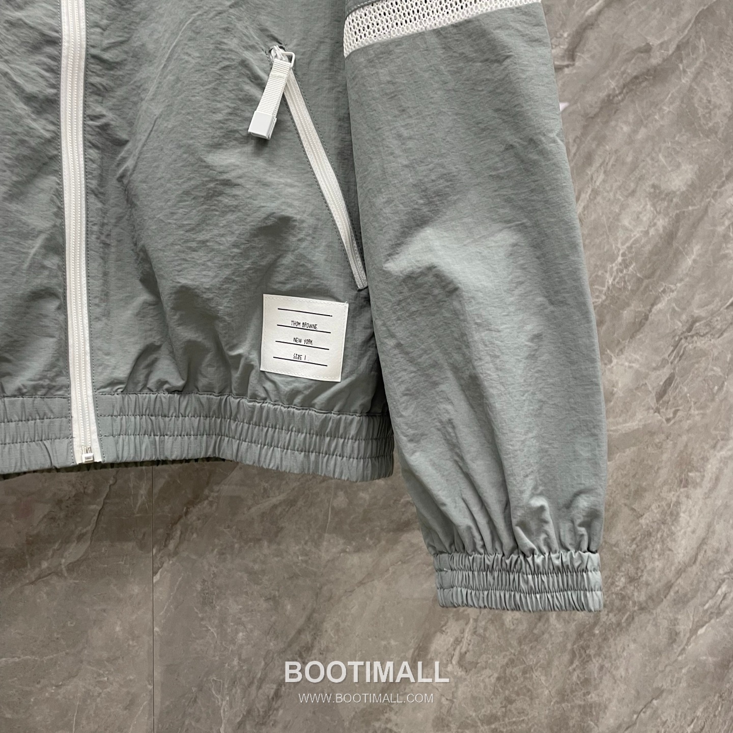 Thom Browne Four-Stripe Mesh Zip Hooded Jacket Nylon, Cotton Gray, Navy, White Jacket 4 줄 스트라이프 메쉬 지퍼 후드 자켓 나일론, 코튼 그레이, 네이비, 화이트 자켓 14