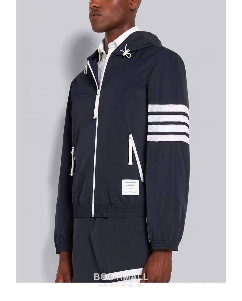 Thom Browne Four-Stripe Mesh Zip Hooded Jacket Nylon, Cotton Gray, Navy, White Jacket 4 줄 스트라이프 메쉬 지퍼 후드 자켓 나일론, 코튼 그레이, 네이비, 화이트 자켓 3