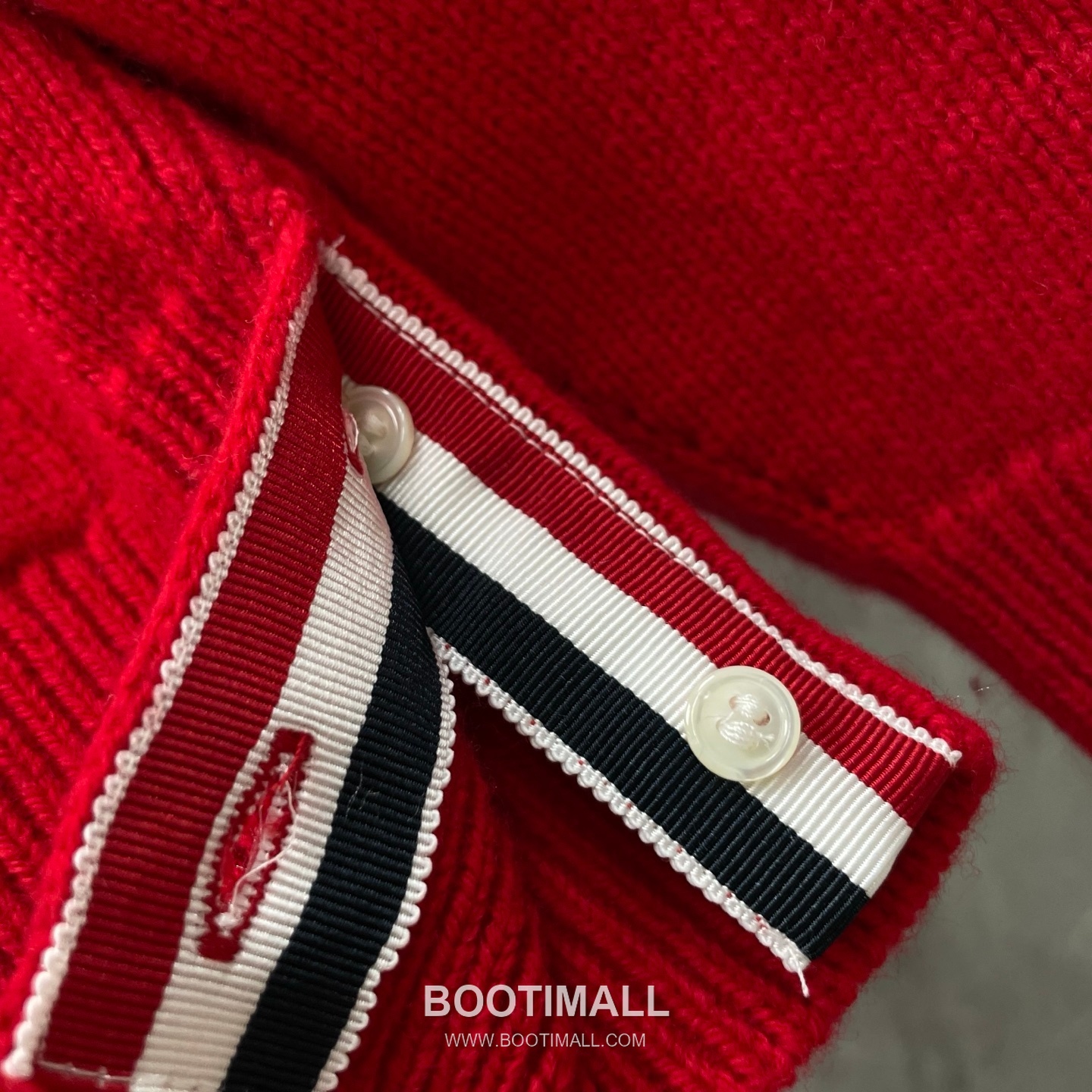 Thom Browne Short V-Neck Wool Cardigan Wool Red Cardigan 쇼트 V넥 울 카디건 울 레드 카디건 11