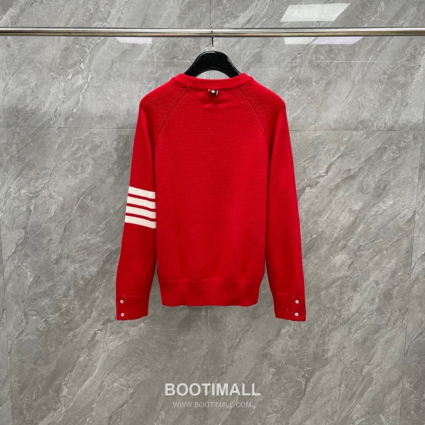 Thom Browne Crew Neck Short Wool Sweater with 4-Bar Stripe Wool Red Sweater 크루넥 숏 울 스웨터 4-바 스트라이프 울 레드 스웨터 14