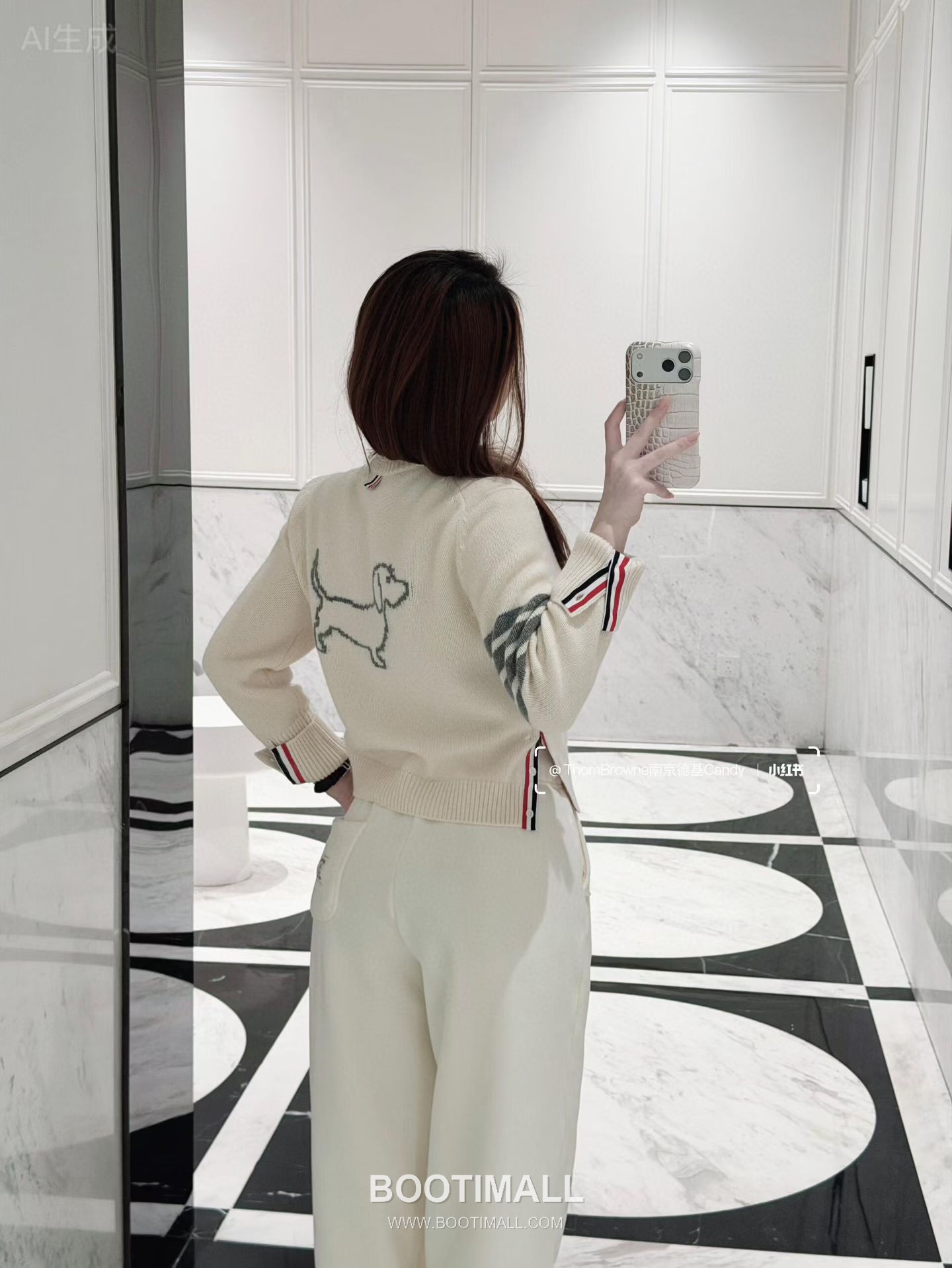 Thom Browne Back Dog Embroidered Short Cardigan Fine Wool Blend Red Cardigan 백 도그 자수 숏 카디건 파인 울 블렌드 레드 카디건 0, 1, 2 10