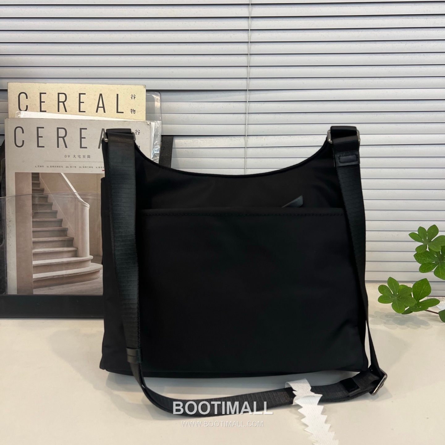 TUMI Voyageur 196658 Nylon Black Crossbody Bag 투미 보야주 196658 나일론 블랙 크로스백 29cm 3