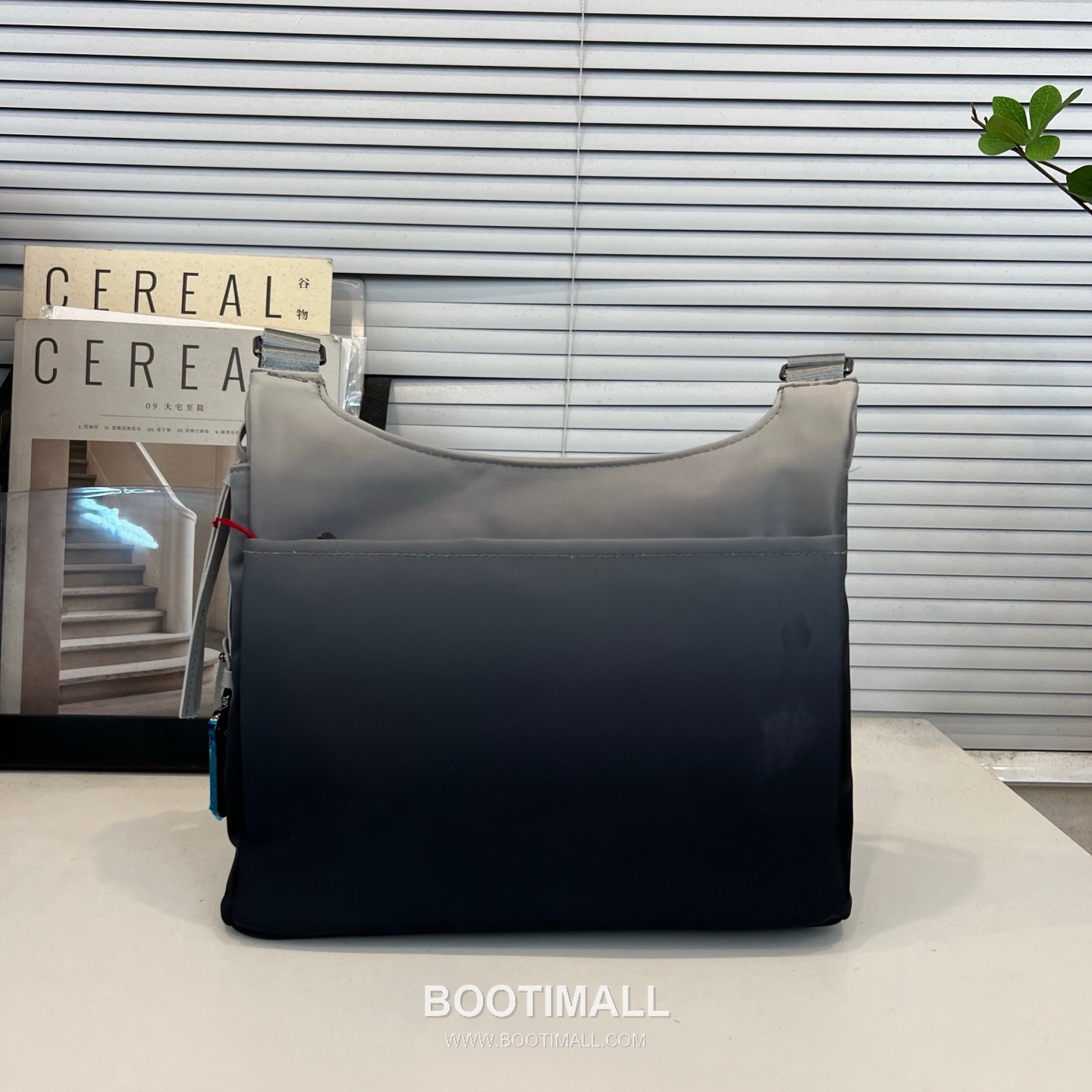 TUMI Voyageur 196658 Nylon Gradient Crossbody Bag 투미 보야지 196658 나일론 그라데이션 크로스백 29cm 4