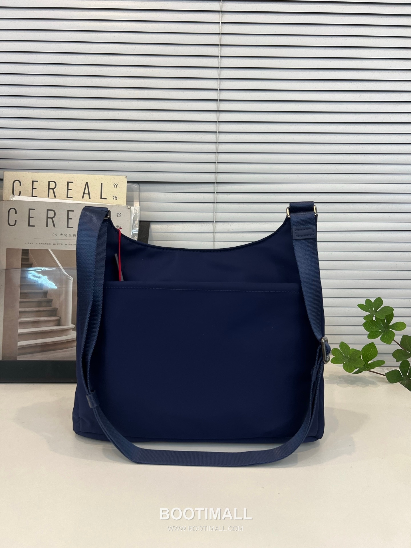 TUMI 196658 Voyageur Nylon Blue Crossbody Bag 투미 196658 보야저 나일론 블루 크로스백 29cm 3