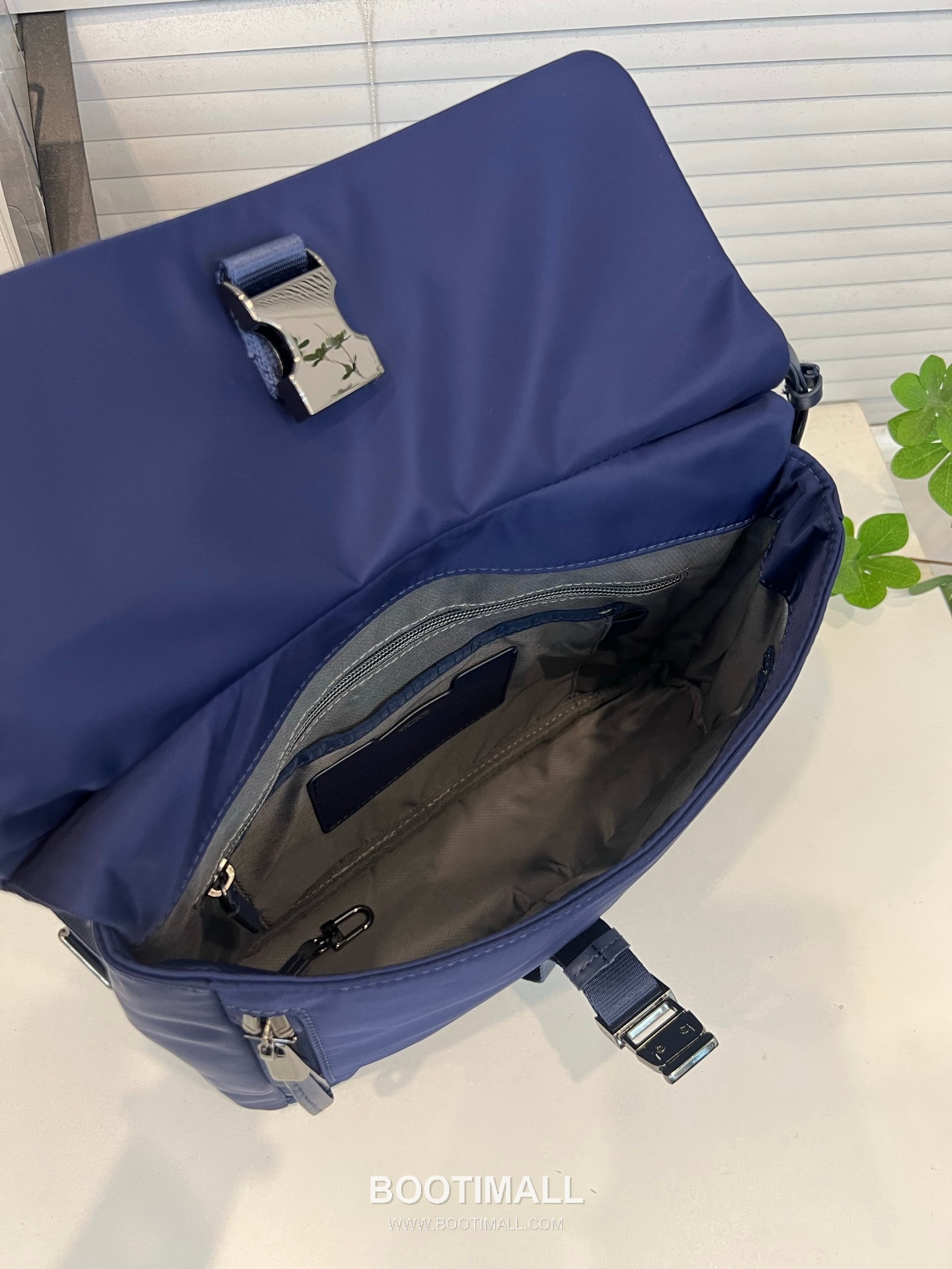 TUMI 196658 Voyageur Nylon Blue Crossbody Bag 투미 196658 보야저 나일론 블루 크로스백 29cm 6