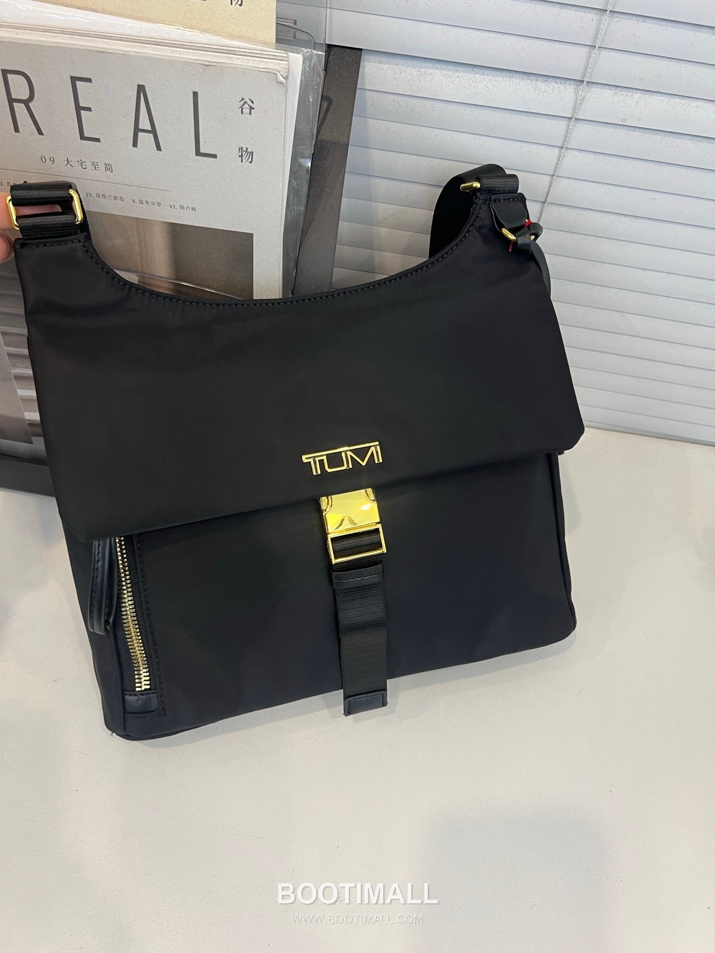 TUMI 196658 Voyageur Nylon Blue Crossbody Bag 투미 196658 보야저 나일론 블루 크로스백 29cm 6