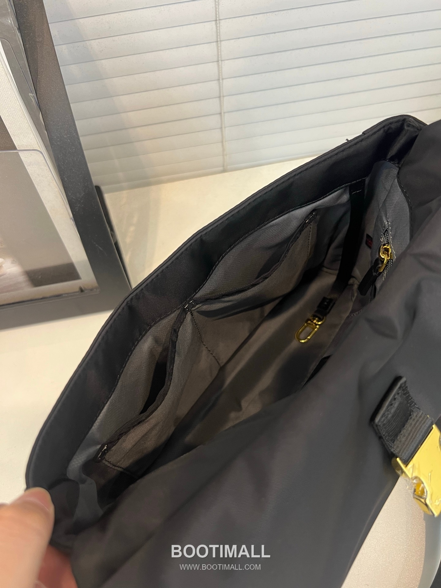 TUMI 196658 Voyageur Nylon Blue Crossbody Bag 투미 196658 보야저 나일론 블루 크로스백 29cm 9