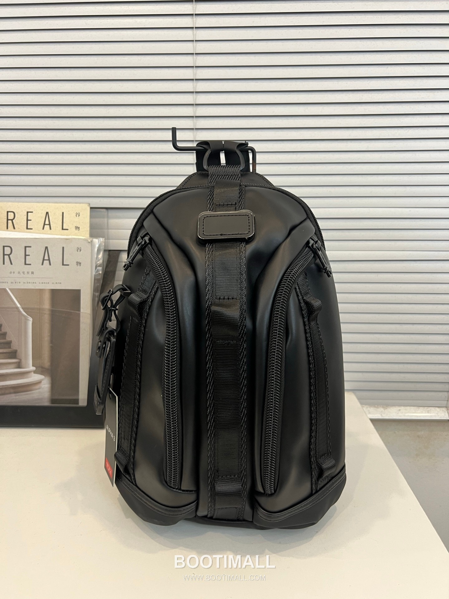 TUMI 932743 Alpha Bravo Convertible Ballistic Nylon Black Backpack 투미 932743 알파 브라보 컨버터블 발리스틱 나일론 블랙 백팩 36cm 1