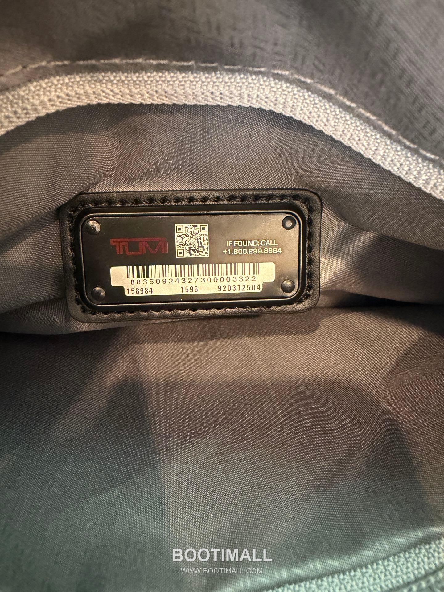 TUMI Alpha 4 Crossbody 9203725 Ballistic Nylon Black Crossbody Bag 투미 알파 4 크로스바디 9203725 발리스틱 나일론 블랙 크로스백 28cm 9