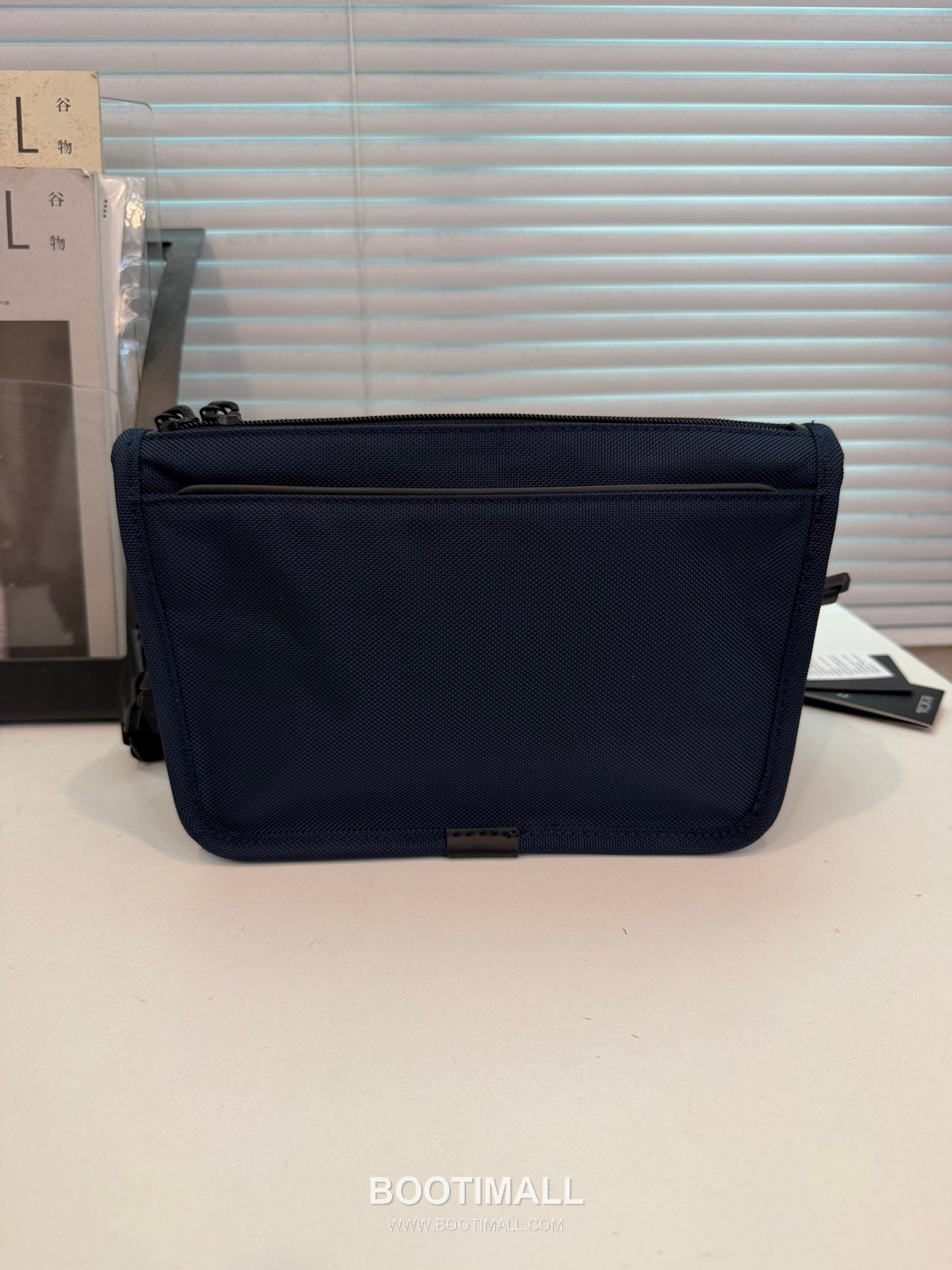 TUMI Alpha 4 Crossbody 2203725 Ballistic Nylon Black Crossbody Bag 투미 알파 4 크로스바디 2203725 발리스틱 나일론 블랙 크로스백 28cm 4