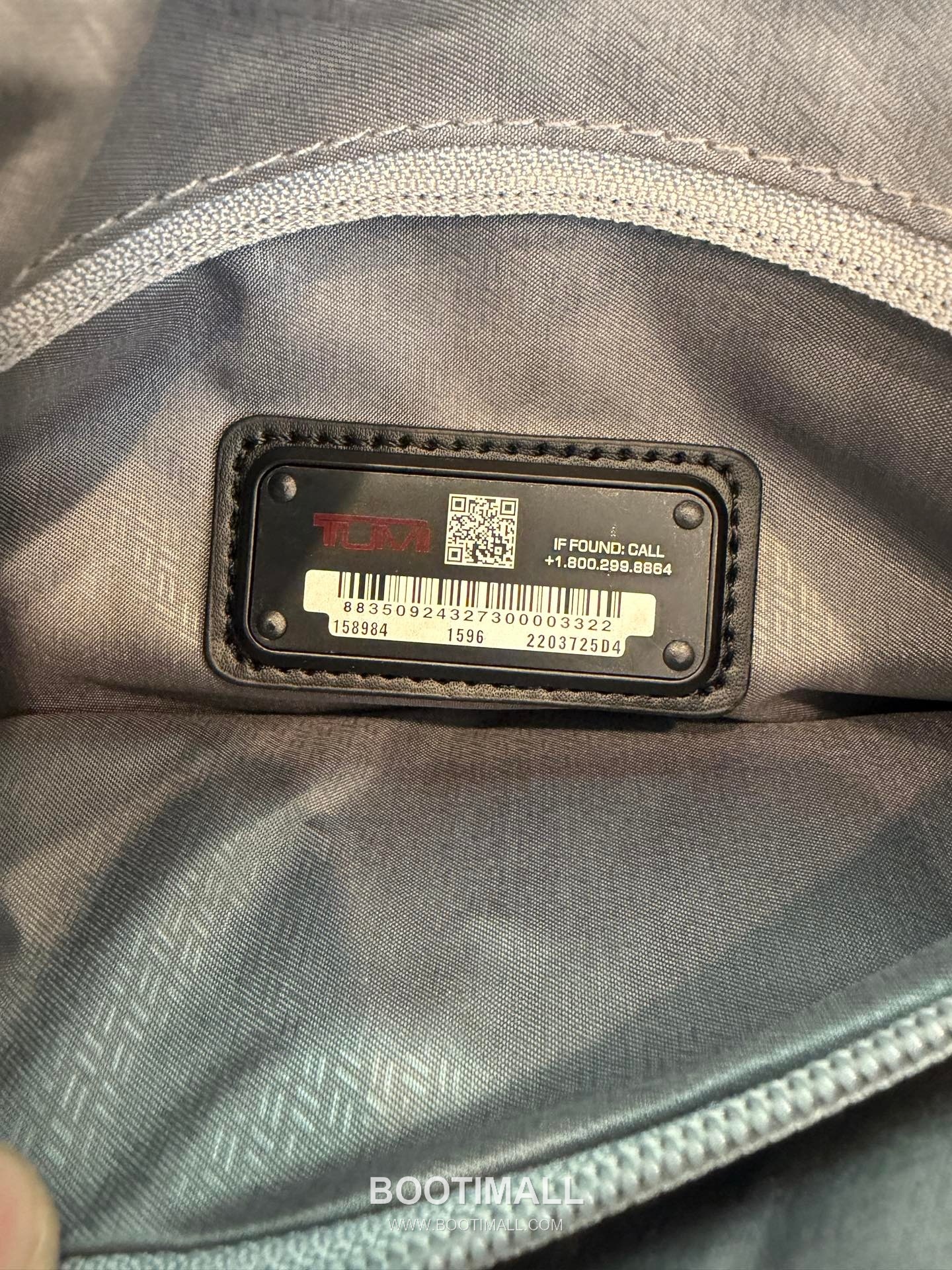 TUMI Alpha 4 Crossbody 2203725 Ballistic Nylon Black Crossbody Bag 투미 알파 4 크로스바디 2203725 발리스틱 나일론 블랙 크로스백 28cm 9