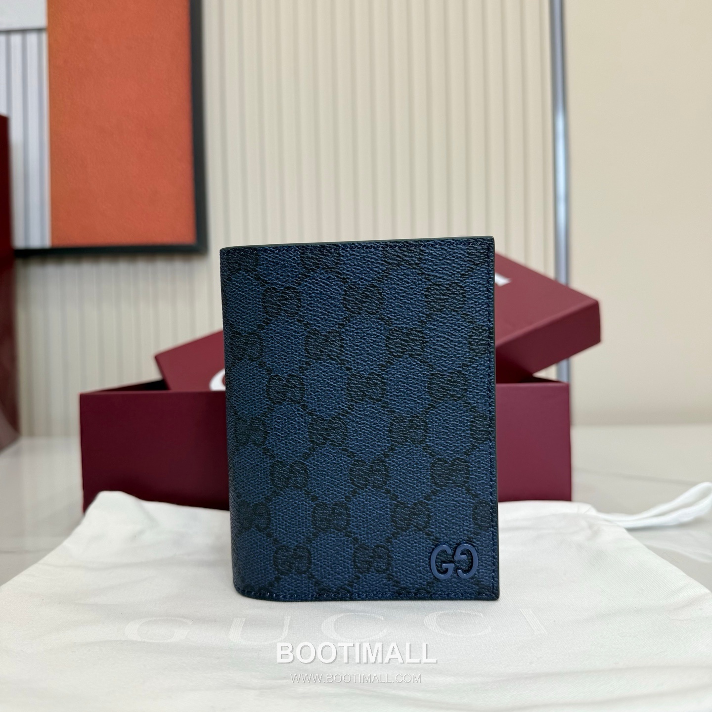 Gucci Passport Holder 795229 GG Supreme Canvas Navy Blue/Green Passport Holder 구찌 패스포트 홀더 795229 GG 수프림 캔버스 네이비 블루/그린 여권 케이스 13.5cm 1