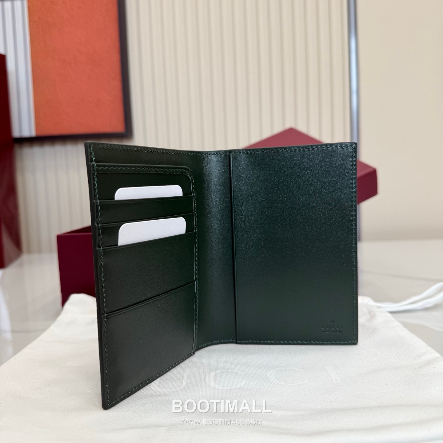 Gucci Passport Holder 795229 GG Supreme Canvas Navy Blue/Green Passport Holder 구찌 패스포트 홀더 795229 GG 수프림 캔버스 네이비 블루/그린 여권 케이스 13.5cm 2