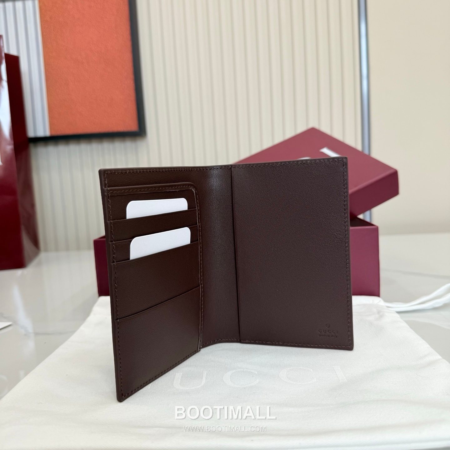 Gucci Passport Holder 795229 GG Supreme Canvas Navy/Burgundy Passport Holder 구찌 패스포트 홀더 795229 GG 수프림 캔버스 네이비/버건디 여권 케이스 13.5cm 2