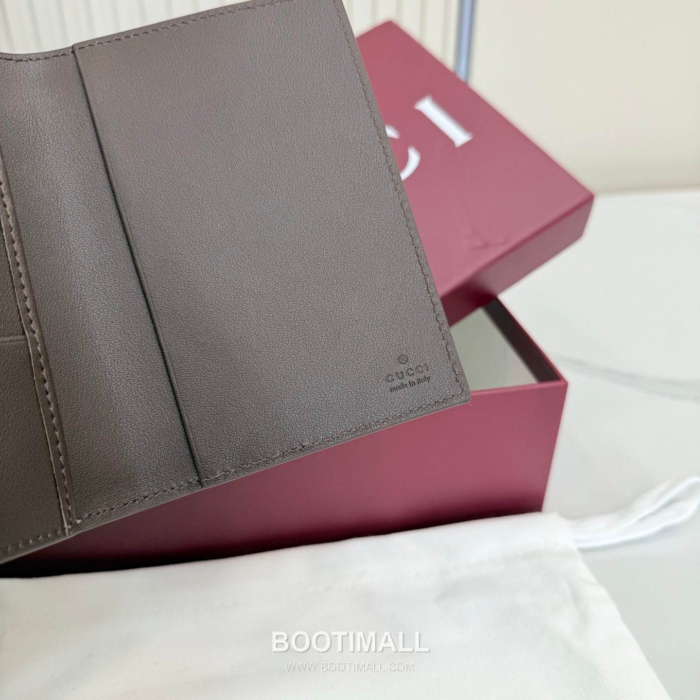 Gucci Passport Holder 795229 GG Supreme Canvas Navy/Burgundy Passport Holder 구찌 패스포트 홀더 795229 GG 수프림 캔버스 네이비/버건디 여권 케이스 13.5cm 9