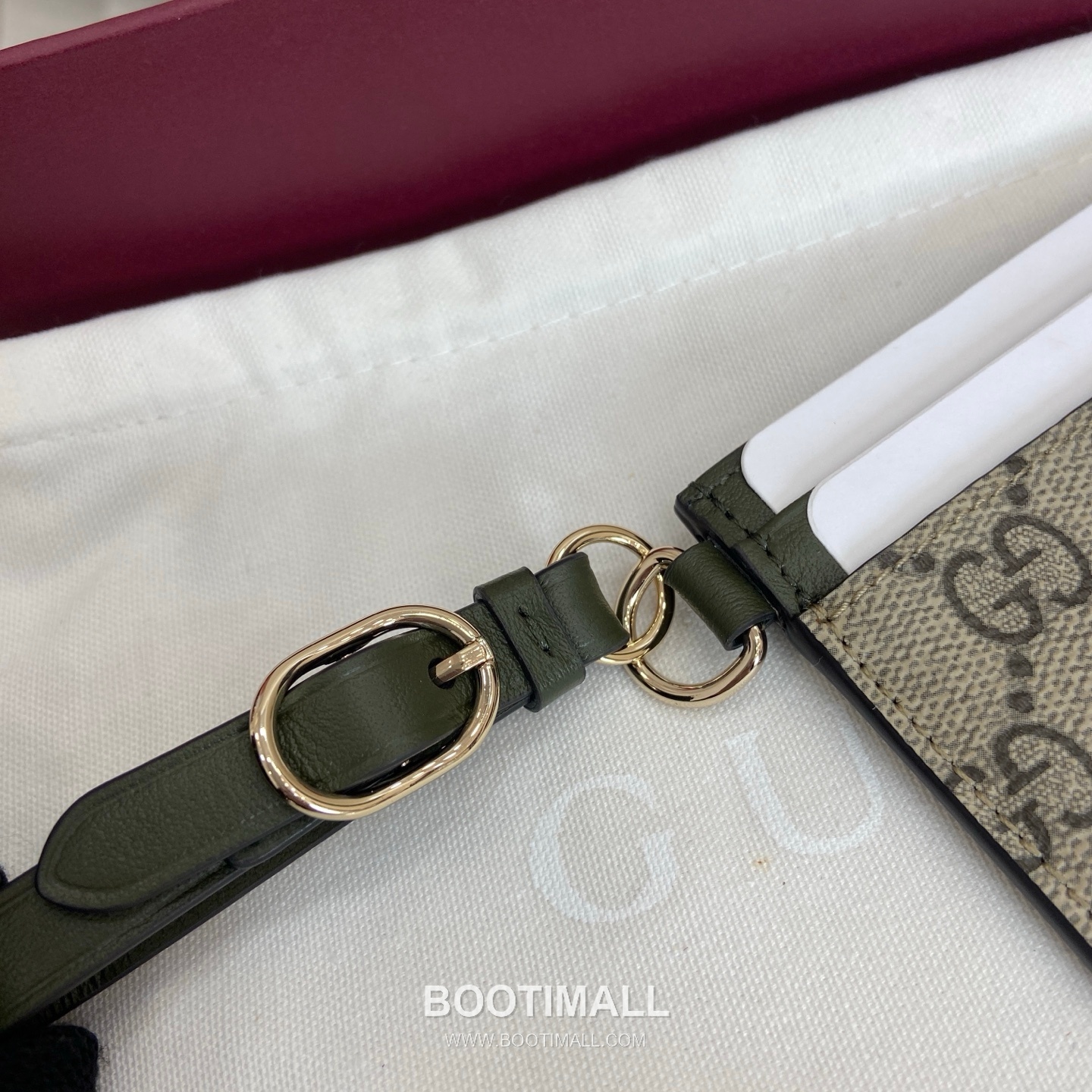 Louis Vuitton GG Emblem Card Holder 819121 GG Monogram Coated Canvas Green/Beige Card Holder 루이비통 GG 엠블럼 카드홀더 819121 GG 모노그램 코팅 캔버스 그린/베이지 카드지갑 10cm 4
