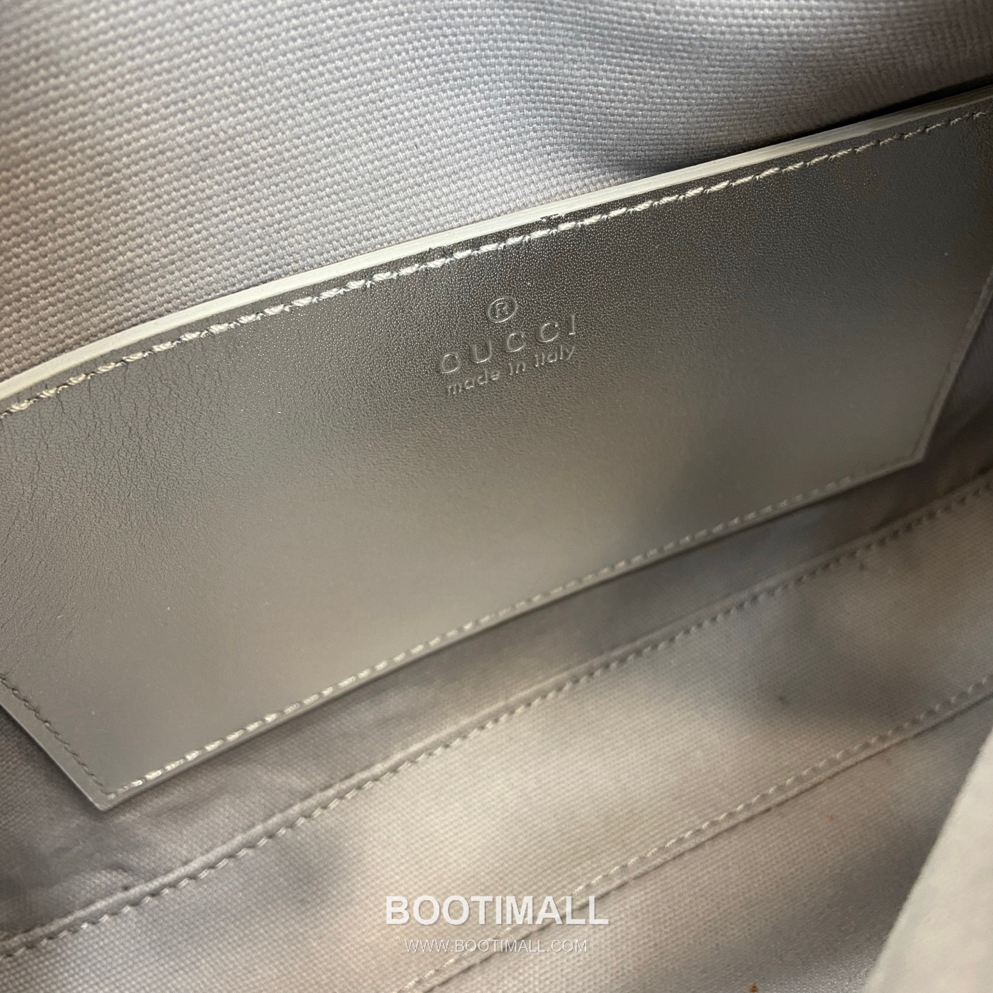 Gucci GG Emblem Small Shoulder Bag 815218 GG Coated Canvas Beige Silver Shoulder Bag 구찌 GG 엠블렘 스몰 숄더백 815218 GG 코팅 캔버스 베이지 실버 숄더백 24.5cm 8