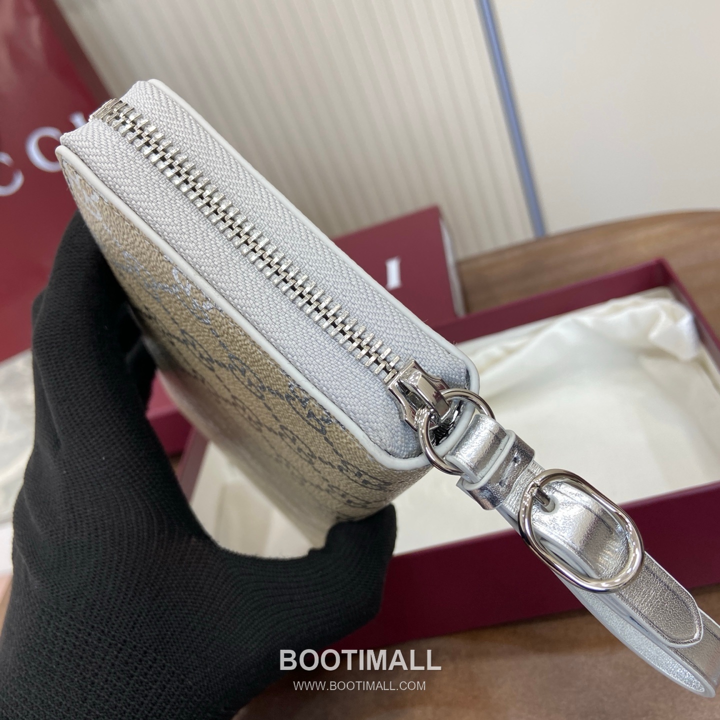 Gucci GG Emblem Mini Wallet 819122 GG Canvas Apricot Silver Compact Wallet 구찌 GG 엠블럼 미니 지갑 819122 GG 캔버스 애프리콧 실버 반지갑 19cm 3