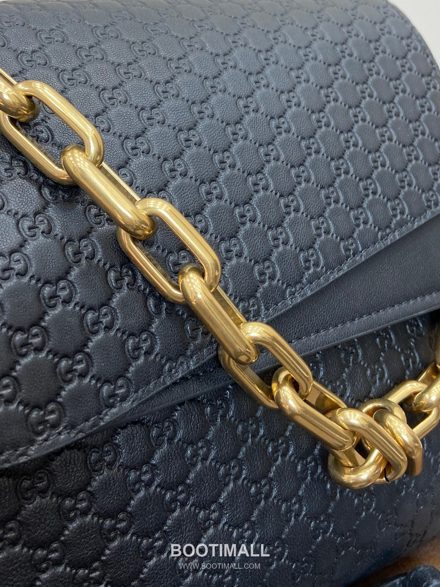 Marmont Large Shoulder Bag 857362 GG Embossed Leather Black Shoulder Bag 마몽 라지 숄더백 857362 GG 엠보싱 레더 블랙 숄더백 36cm 4