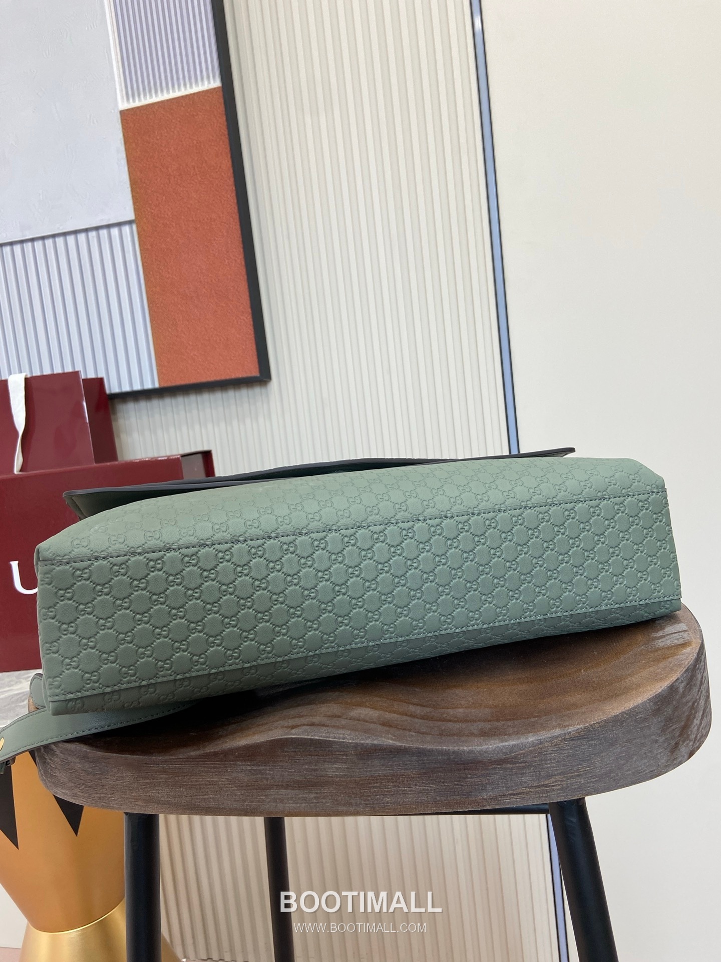 GG Marmont Large Shoulder Bag 857362 Embossed Leather Gray Green Shoulder Bag GG 마몽 라지 숄더백 857362 엠보싱 레더 그레이 그린 숄더백 36cm 4