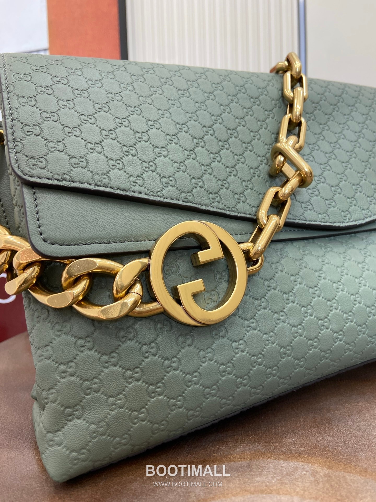 GG Marmont Large Shoulder Bag 857362 Embossed Leather Gray Green Shoulder Bag GG 마몽 라지 숄더백 857362 엠보싱 레더 그레이 그린 숄더백 36cm 5