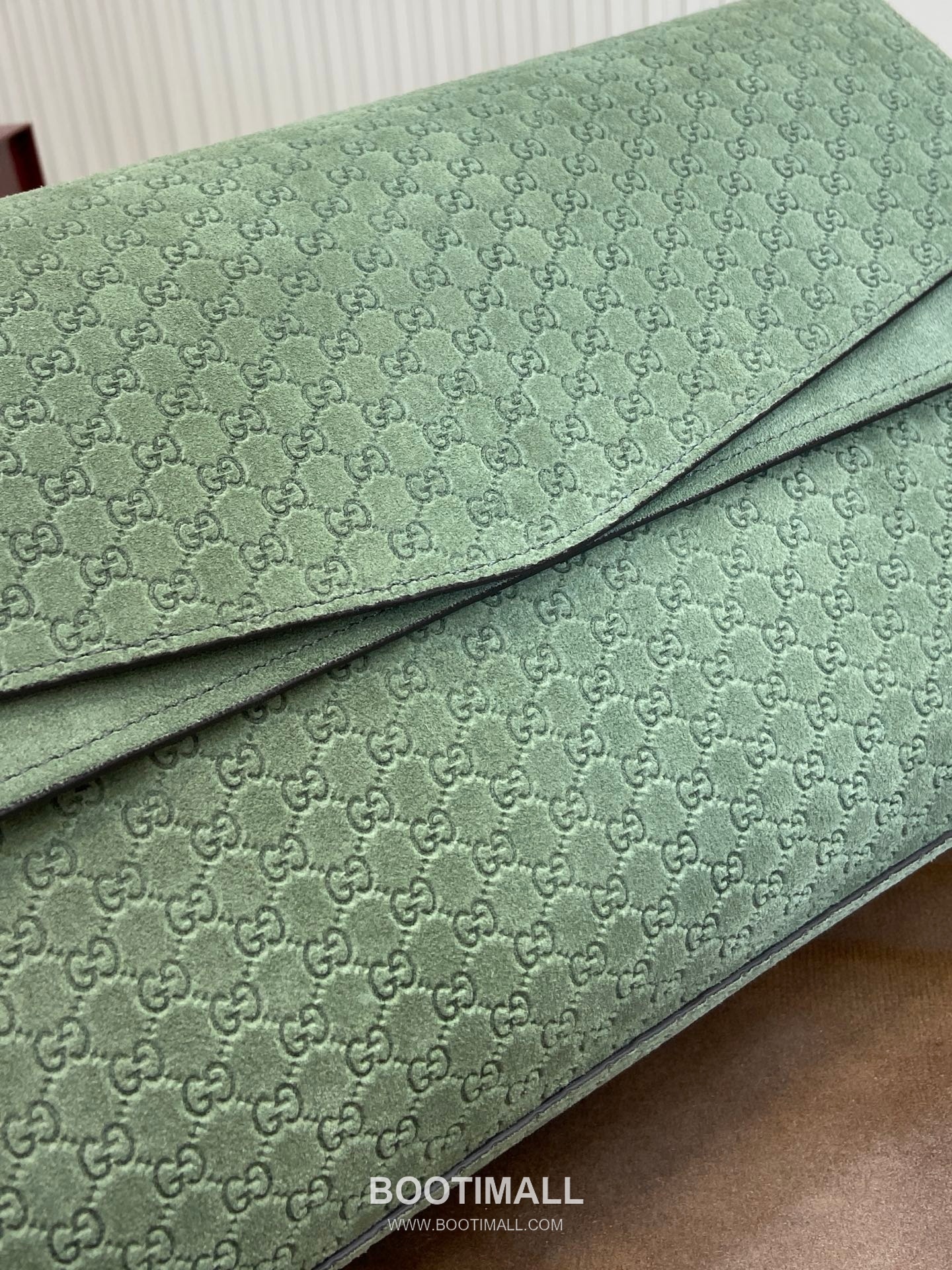 Gucci GG Marmont Large Shoulder Bag 857362 GG Velvet with Embossed Leather Brown Shoulder Bag 구찌 GG 마몽 라지 숄더백 857362 GG 벨벳 위드 엠보싱 레더 브라운 숄더백 36cm 5