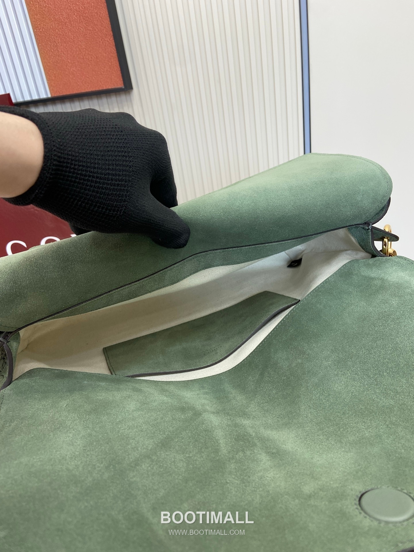 Gucci GG Marmont Large Shoulder Bag 857362 GG Velvet with Embossed Leather Brown Shoulder Bag 구찌 GG 마몽 라지 숄더백 857362 GG 벨벳 위드 엠보싱 레더 브라운 숄더백 36cm 8