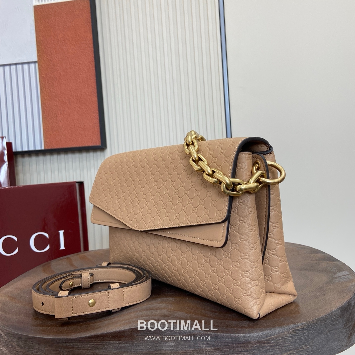 GG Marmont Shoulder Bag 857622 GG Embossed Leather Taupe Shoulder Bag GG 마몽 숄더백 857622 GG 엠보싱 레더 토프 숄더백 28cm 3