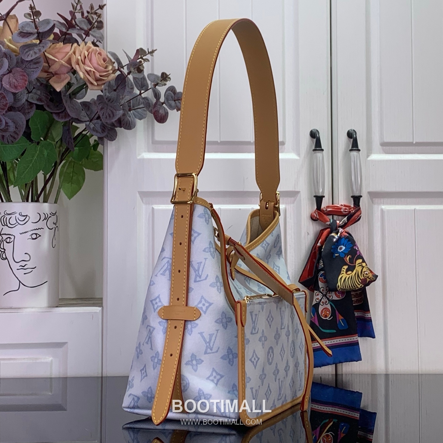 Louis Vuitton Carryall Small Monogram Origine Bleu Courrier Canvas Blue Tote Bag 루이비통 캐리올 스몰 M27532 모노그램 오리진 블루 쿠리에 캔버스 블루 토트백 29cm 2