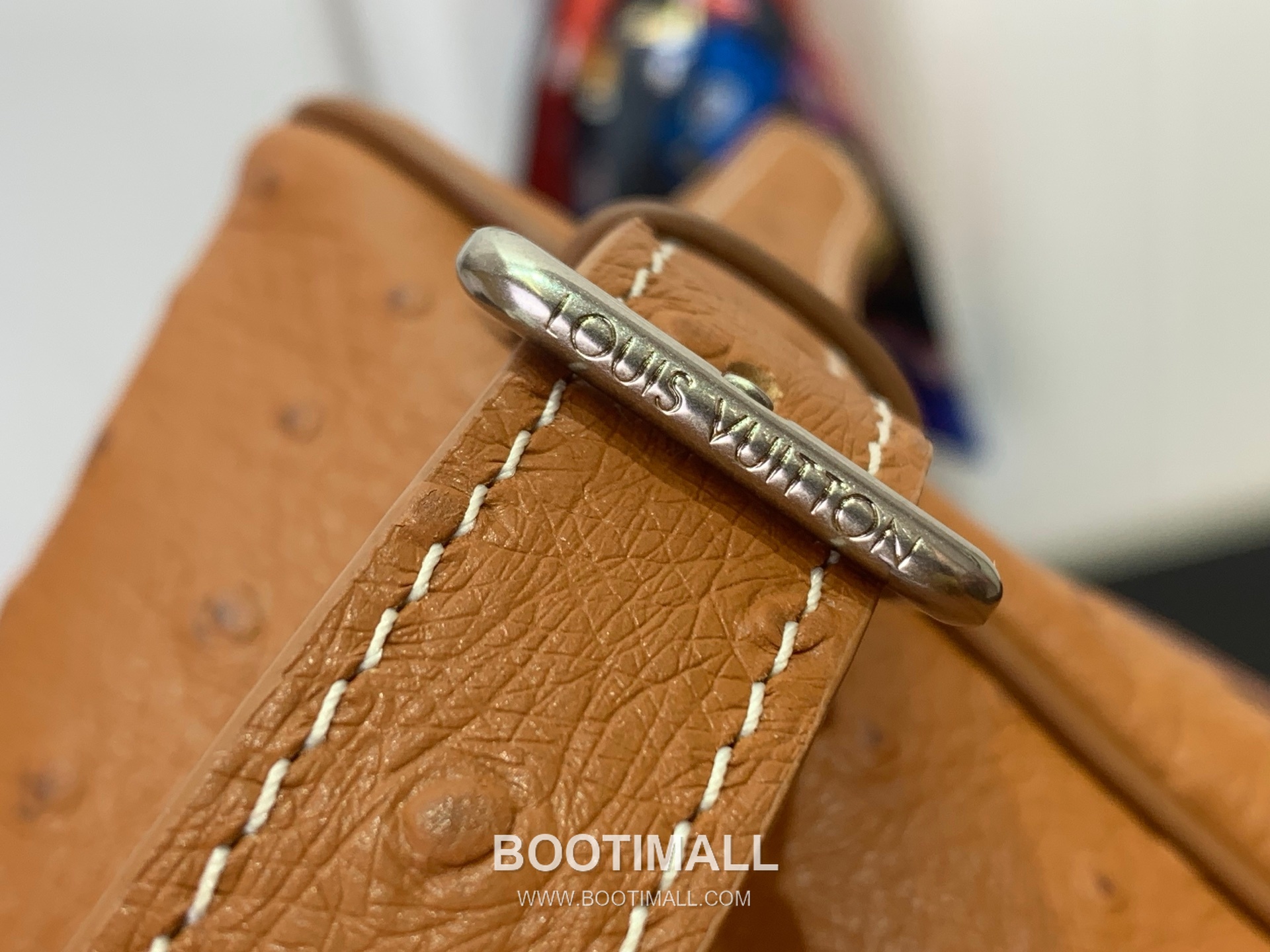 Louis Vuitton Cargo Ostrich Embossed Calfskin Leather Brown Backpack 루이비통 몽수리 카고 M89112 타조문양 카프스킨 레더 브라운 백팩 40cm 12