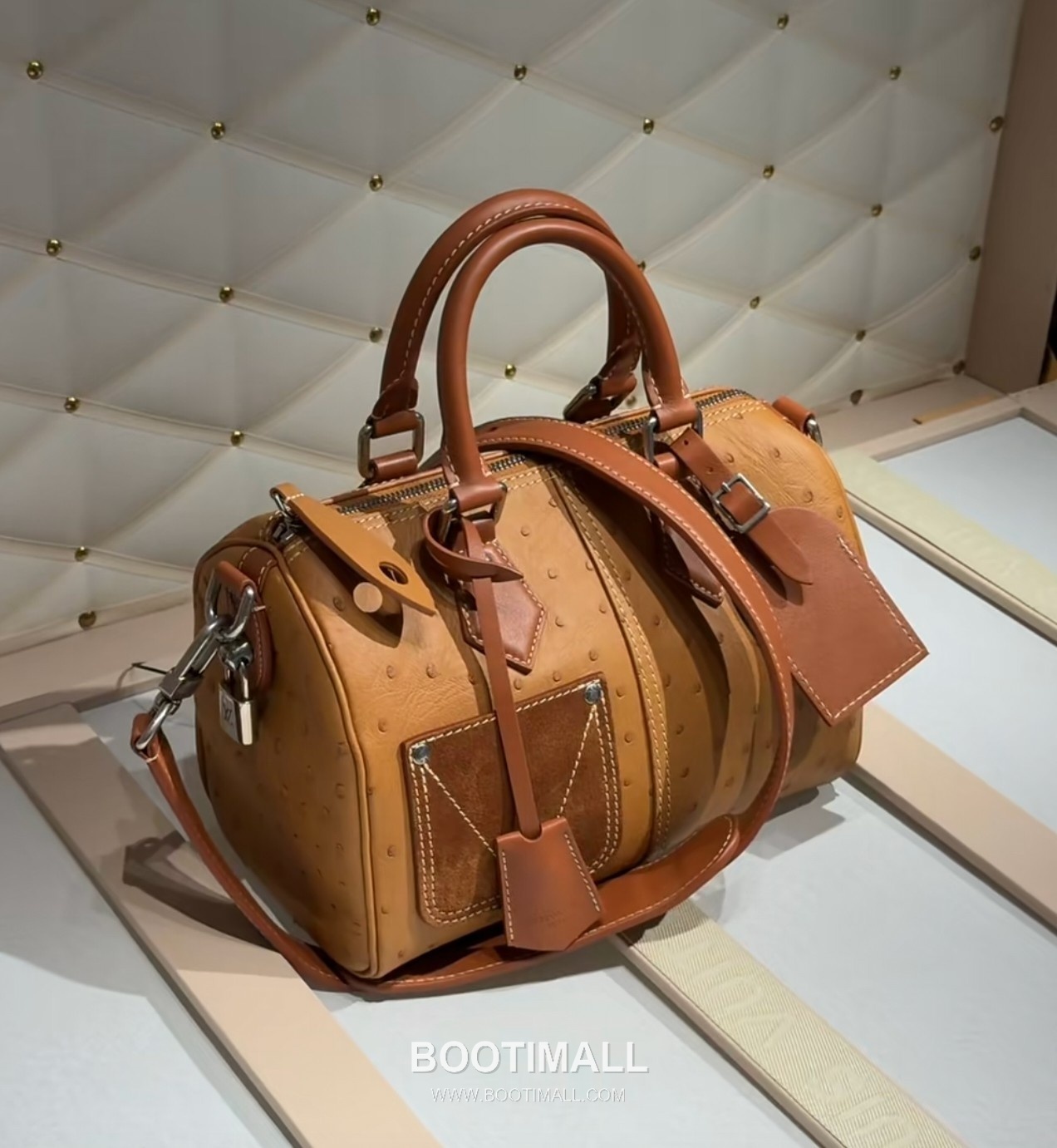 Louis Vuitton Speedy Bandoulière 25 Ostrich Leather Brown Shoulder Bag 루이비통 스피디 반둘리에르 25 M89119 오스트리치 레더 브라운 숄더백 25cm 3