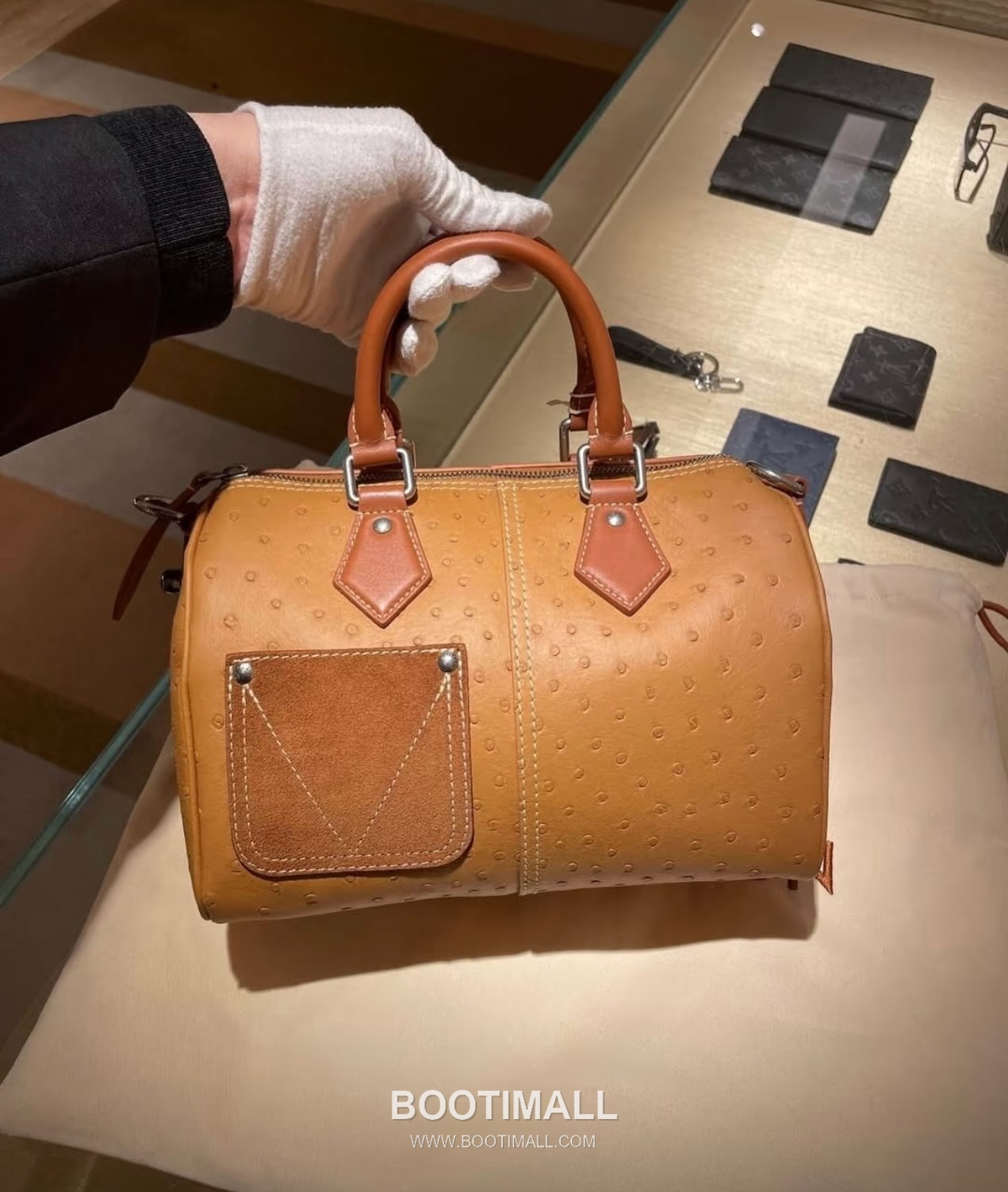 Louis Vuitton Speedy Bandoulière 25 Ostrich Leather Brown Shoulder Bag 루이비통 스피디 반둘리에르 25 M89119 오스트리치 레더 브라운 숄더백 25cm 7