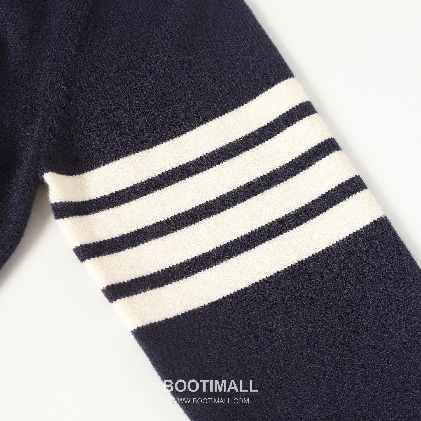 Thom Browne 4-Bar Sailboat Zip-Up Cardigan Wool Blend Navy / Gray Cardigan 톰브라운 4바 세일보트 집업 카디건 울 혼방 네이비 / 그레이 카디건 -2 20